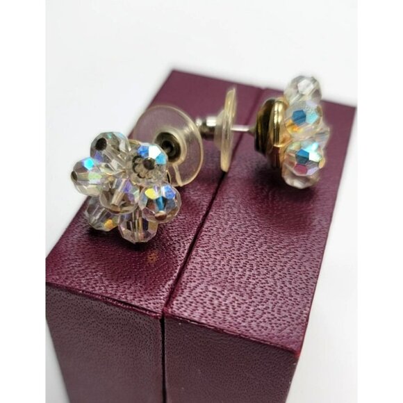 Beaded Iridescent Post Earrings Floral Style Clear with Rainbow Coloring LI303 - Picture 4 of 7